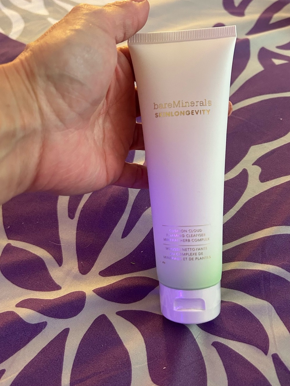 NWOT bareMinerals SKINLONGEVITY Cushion Cloud Foaming Cleanser